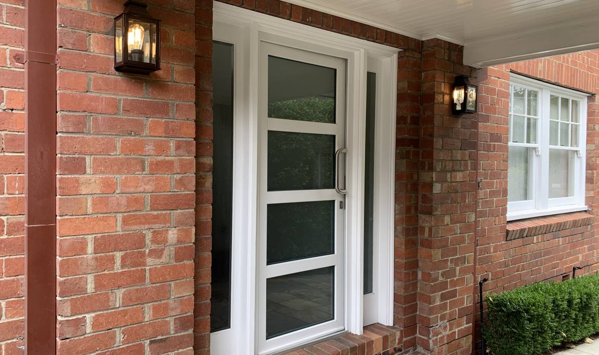 FRONT DOOR LIGHTING