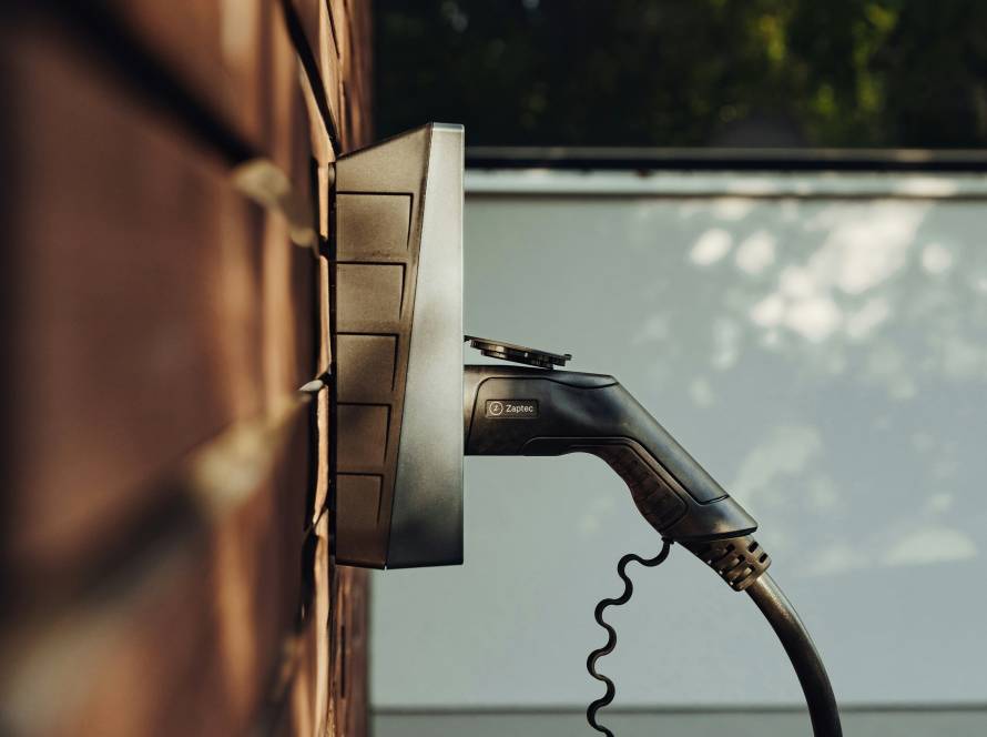 EV CHARGER